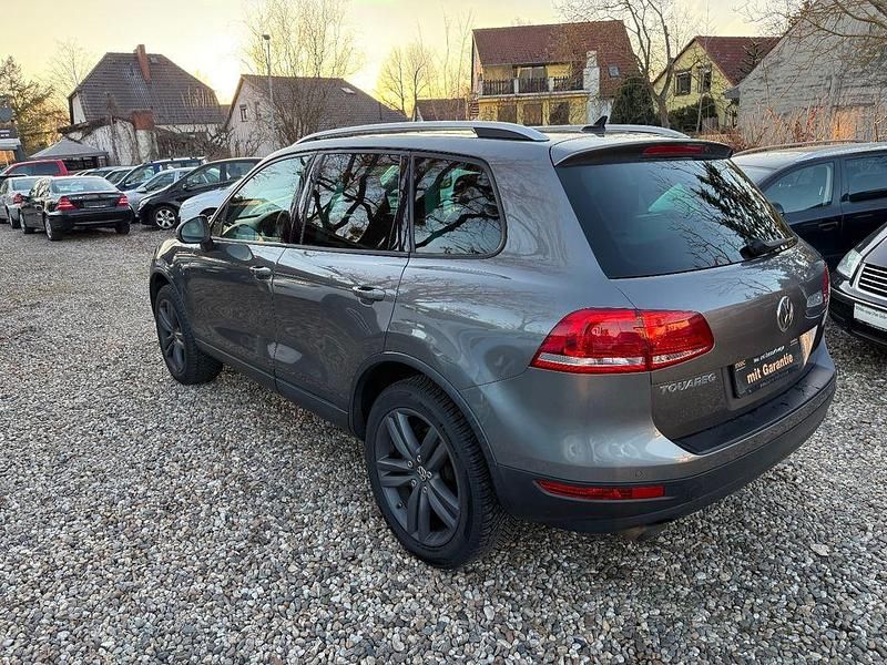 Gebraucht VW Touareg 245 PS (180 kW) 2013 Grau SUV