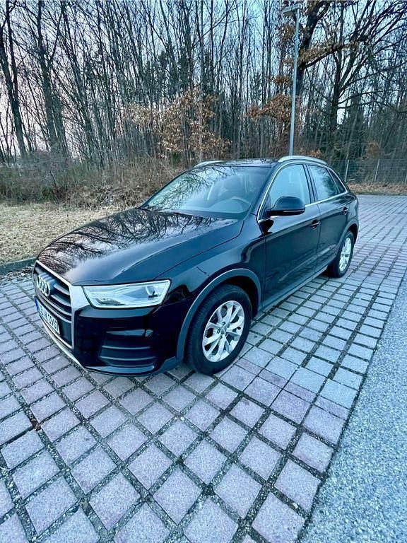 Gebraucht Audi Q3 Design 150 PS (110 kW) 2016 Schwarz SUV