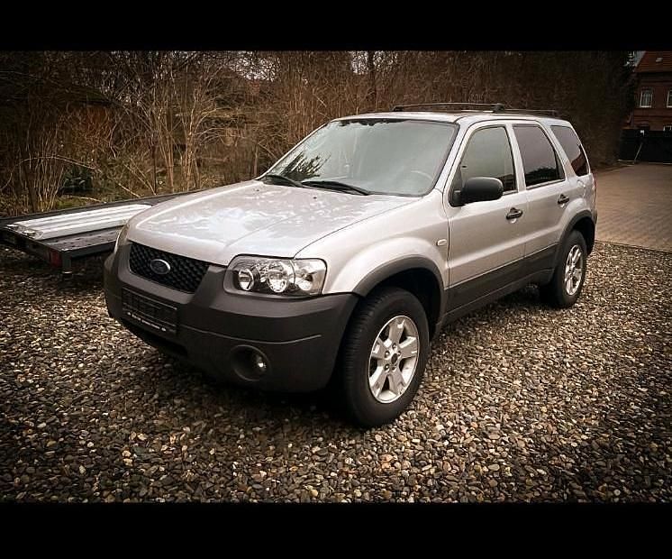 Silber Gebraucht 2006 Ford Maverick XLT SUV | 3.499 € (Teuer) - Bild 1/4