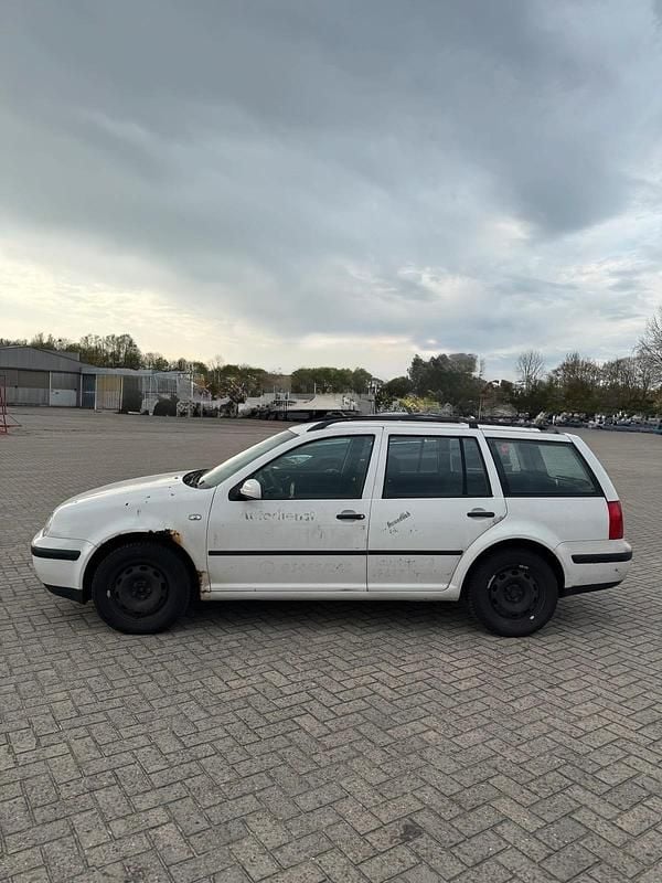 Gebraucht VW Golf IV 150 PS (110 kW) 2002 Weiß Kombi