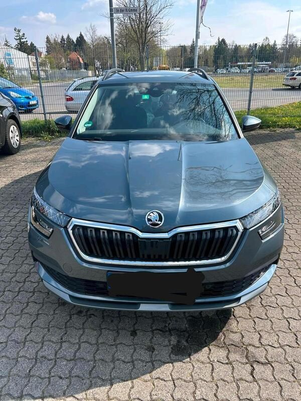 Andere außenfarben Gebraucht 2021 Skoda Kamiq Ambition SUV | 17.000 € (Fairer Preis) - Bild 1/4