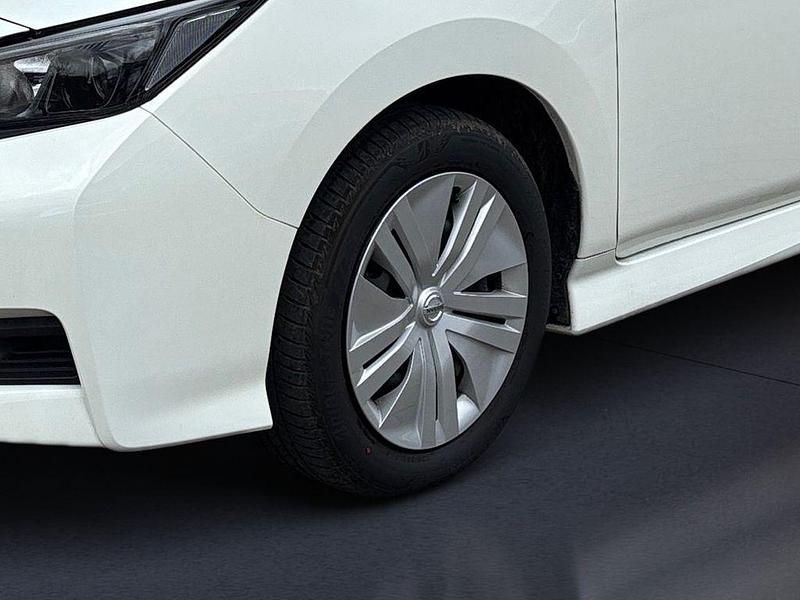 Gebraucht Nissan Leaf 110 kW (150 PS) 2021 White (s) Kleinwagen