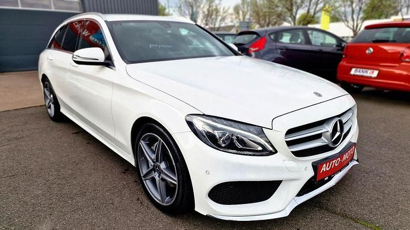 Gebraucht Mercedes C220 170 PS (125 kW) 2017 Polarweiss  unilack Kombi