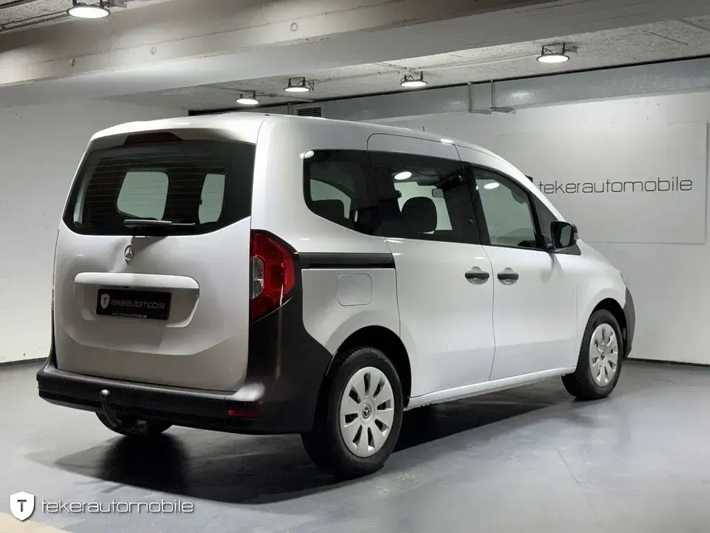 Gebraucht Mercedes Citan 112 116 PS (85 kW) 2023 Arktikweiss Van / Kleinbus