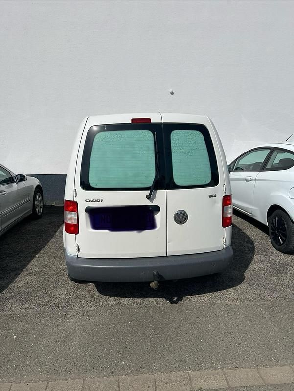 Usata VW Caddy 75 CV (55 kW) 2004 Bianco Monovolume