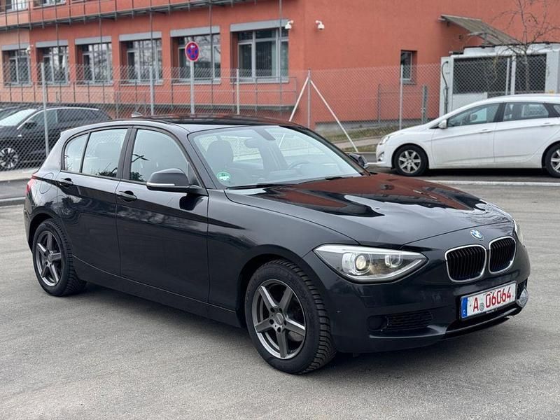 Gebraucht BMW 118 Advantage 143 PS (105 kW) 2014 Schwarz Kleinwagen