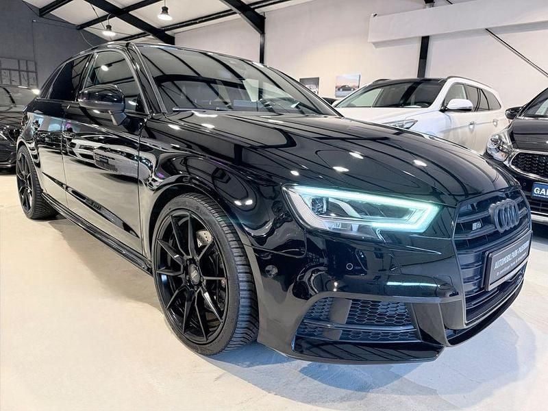 Gebraucht Audi S3 Ambiente 300 PS (220 kW) 2019 Schwarz Limousine