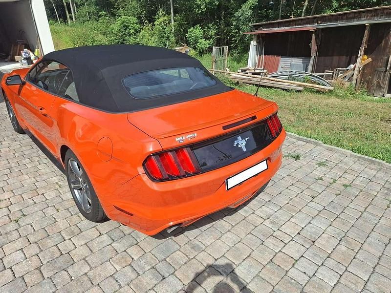 Gebraucht Ford Mustang 305 PS (224 kW) 2016 Orange Cabrio