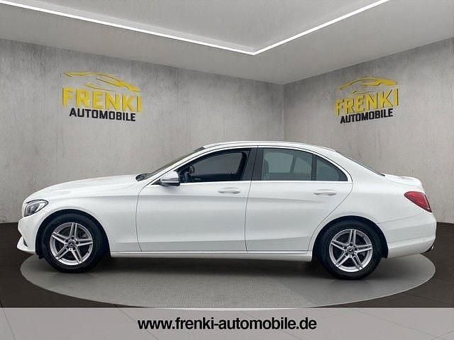 Gebraucht Mercedes C180 116 PS (85 kW) 2017 Weiß Limousine