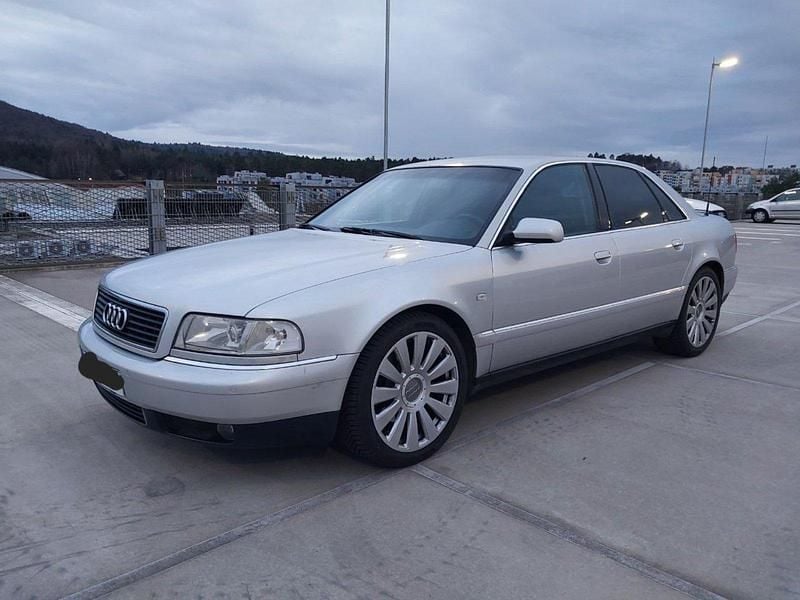 Gebraucht Audi A8 260 PS (191 kW) 2001 Silber Limousine