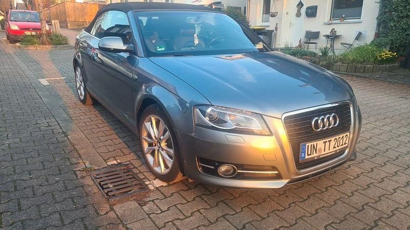 Gebraucht Audi A3 Cabriolet Ambition 105 PS (77 kW) 2012 Grau Cabrio