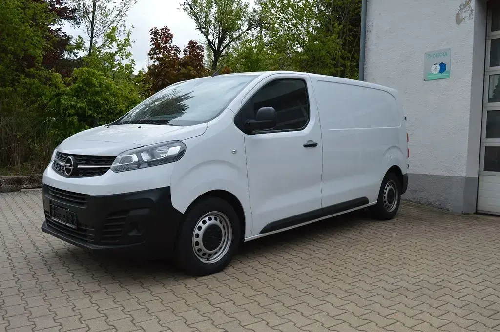 Gebraucht Opel Vivaro Edition 102 PS (75 kW) 2023 Weiß Van / Kleinbus