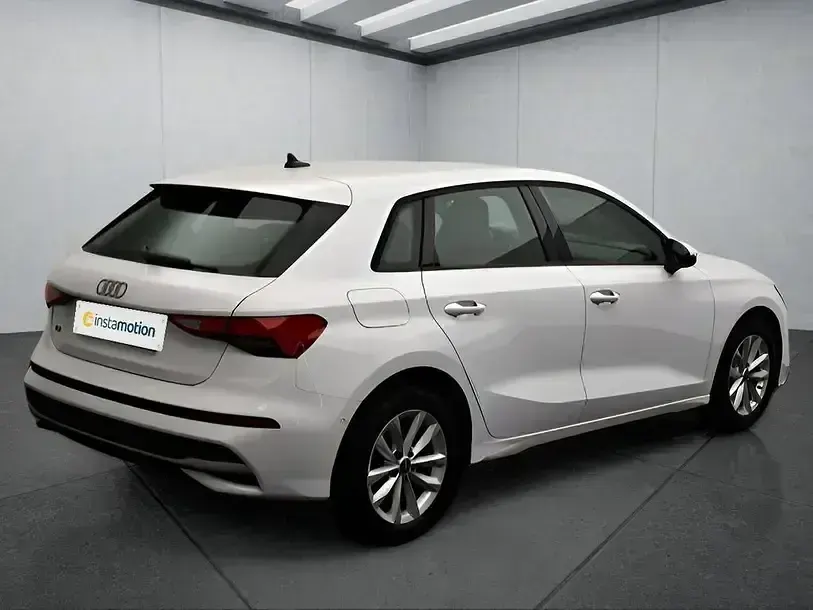 Gebraucht Audi A3 150 PS (110 kW) 2025 Weiss Limousine