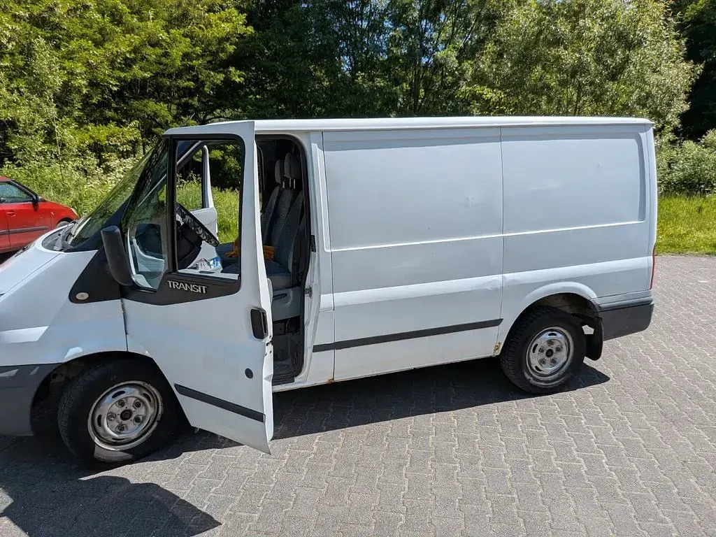 Gebraucht Ford Transit 86 PS (63 kW) 2009 Weiß Pickup