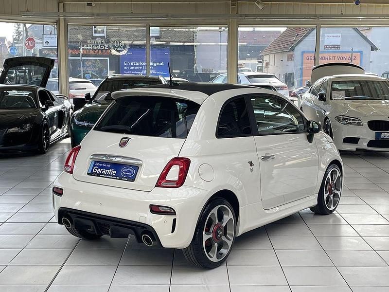 Gebraucht Abarth 595 145 PS (106 kW) 2016 Weiß Kleinwagen