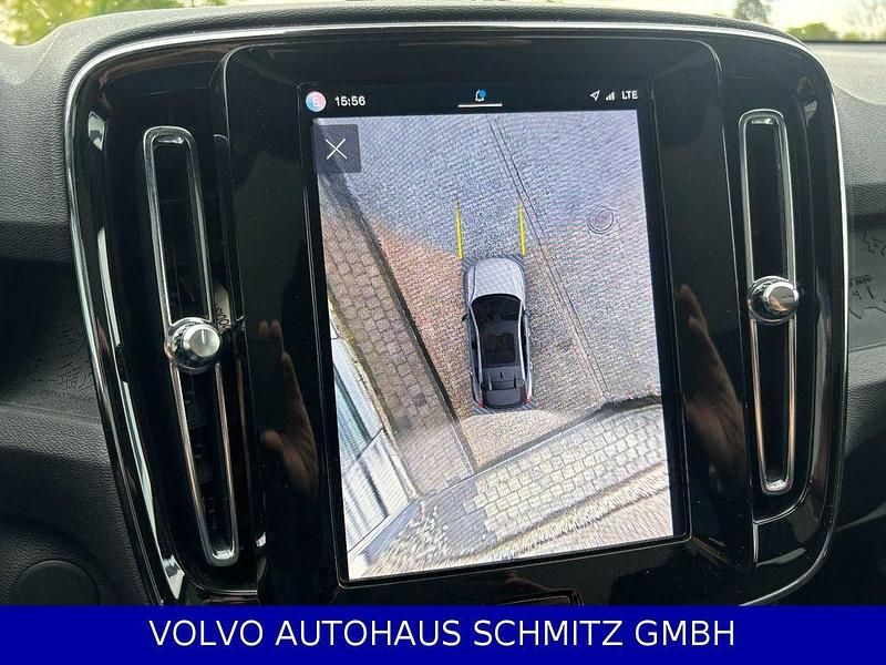 Second-hand Volvo EC40 Plus 185 kW (252 CP) 2025 Albastru SUV