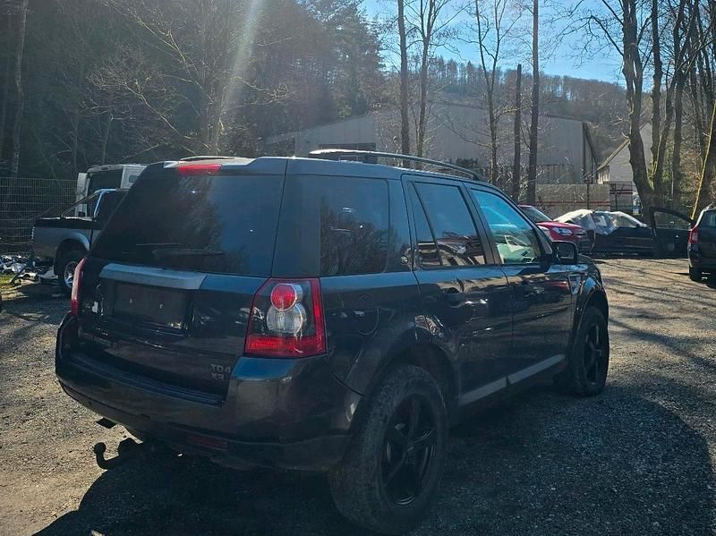 Gebraucht Land Rover Freelander 2 152 PS (111 kW) 2011 Andere farben SUV