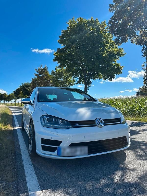 Gebraucht VW Golf VII R 300 PS (220 kW) 2014 Weiß Kleinwagen