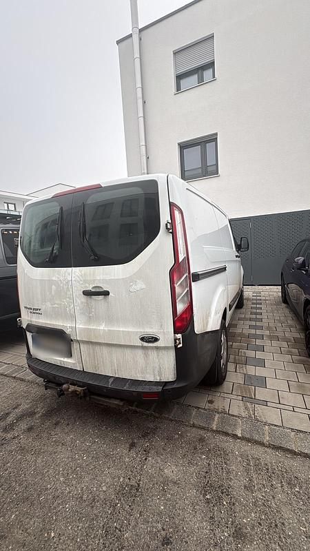 Second-hand Ford Transit 130 CP (95 kW) 2017 Alb Monovolum