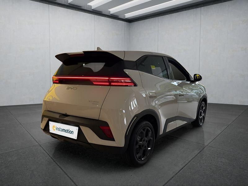 Gebraucht BYD Dolphin Surf 114 kW (156 PS) 2025 Weiß Kleinwagen