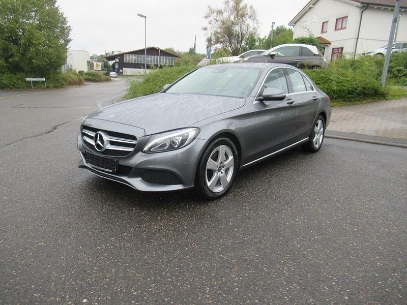 Grau Gebraucht 2018 Mercedes C200 Avantgarde Limousine | 21.990 € (Guter Preis) - Bild 1/4