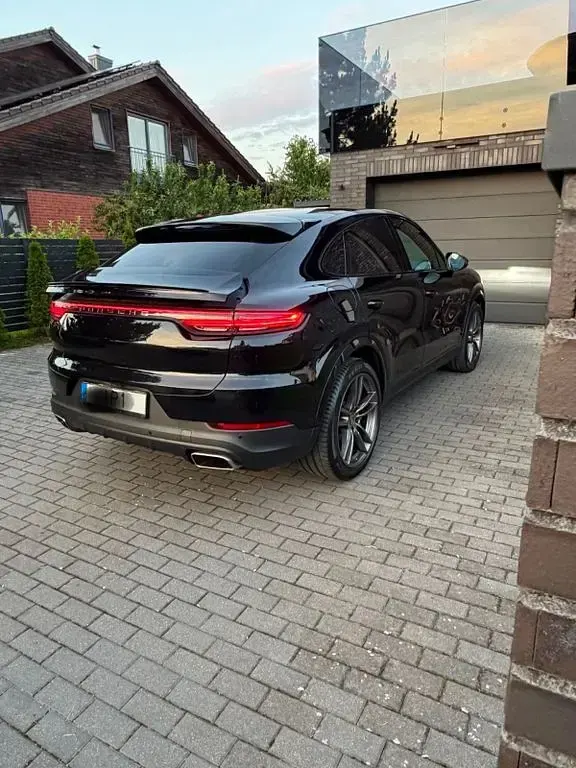 Gebraucht Porsche Cayenne 340 PS (250 kW) 2021 Schwarz SUV