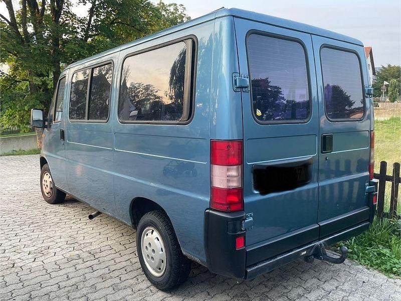 Blau Gebraucht 1997 Peugeot Boxer Van | 8.500 € - Bild 1/4