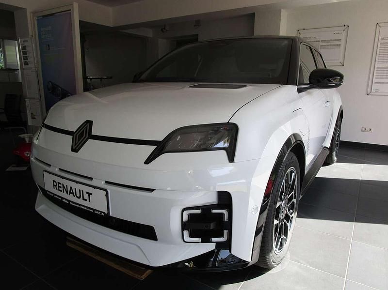 Gebraucht Renault 5 E-Tech Komfort 110 kW (150 PS) 2025 Perlmuttweiß Limousine