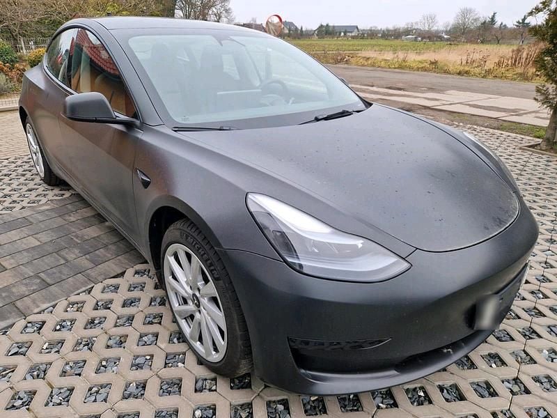 Gebraucht Tesla Model 3 RWD 208 kW (283 PS) 2023 Schwarz Limousine
