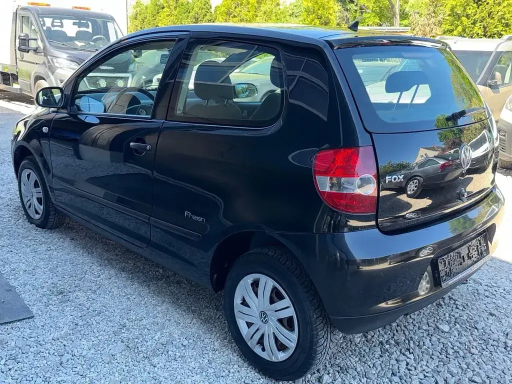 Używany VW Fox 54 KM (39 kW) 2008 Czarny Hatchback