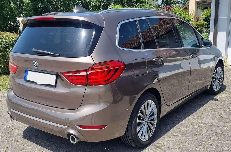 Gebraucht BMW 218 Active Tourer Luxury Line 150 PS (110 kW) 2019 Bronze Van / Kleinbus
