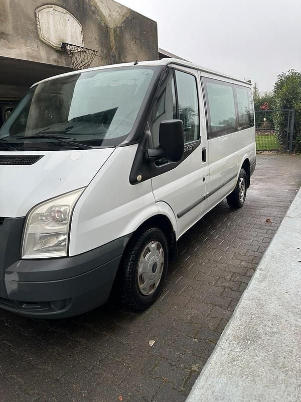 Weiß Gebraucht 2011 Ford Transit Van / Kleinbus | 4.800 € (Fairer Preis) - Bild 1/4