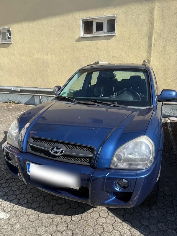 Blau Gebraucht 2007 Hyundai Tucson SUV | 4.200 € (Fairer Preis) - Bild 1/4