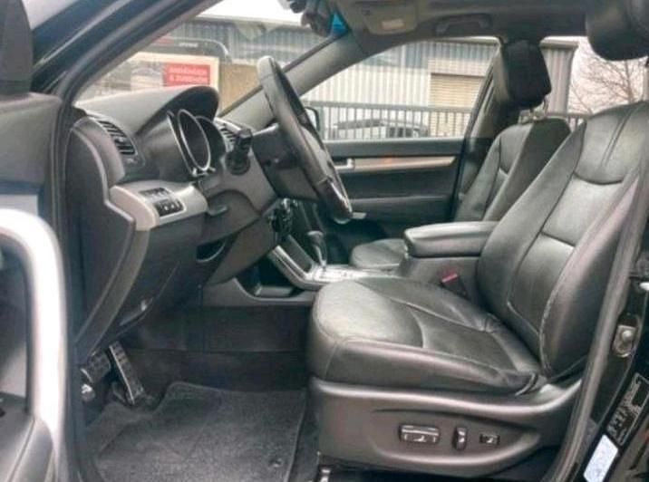Gebraucht Kia Sorento 198 PS (145 kW) 2011 Schwarz SUV