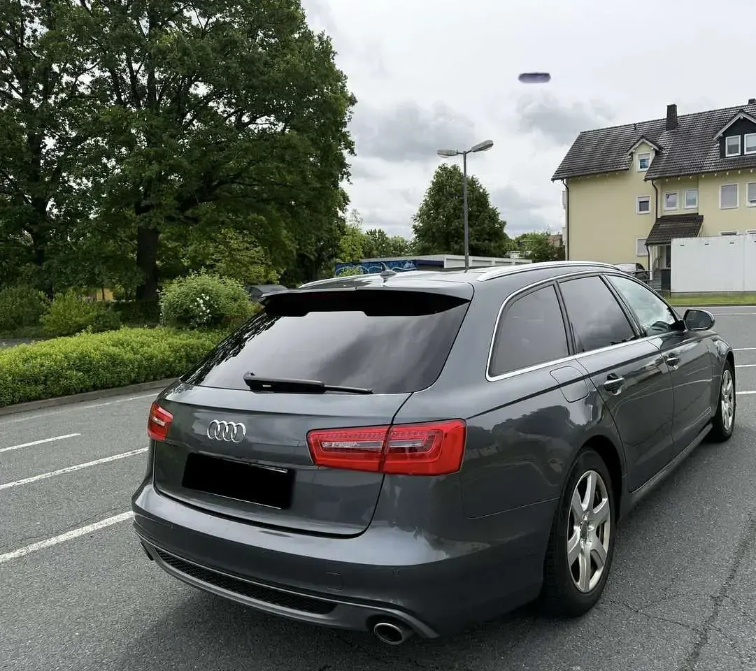 Gebraucht Audi A6 S-Line 245 PS (180 kW) 2013 Grau Kombi