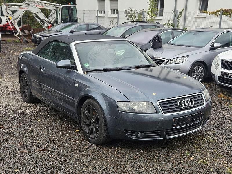 Gebraucht Audi A4 Cabriolet Sport 170 PS (125 kW) 2002 Grau Cabrio
