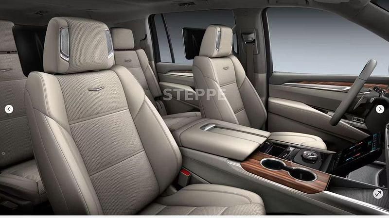 Neu Cadillac Escalade 426 PS (313 kW) 2025 Weiß SUV