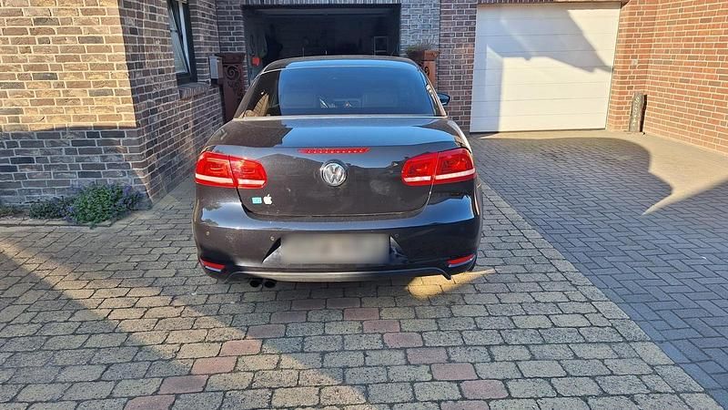Usata VW Eos 120 CV (88 kW) 2013 Nero Cabrio