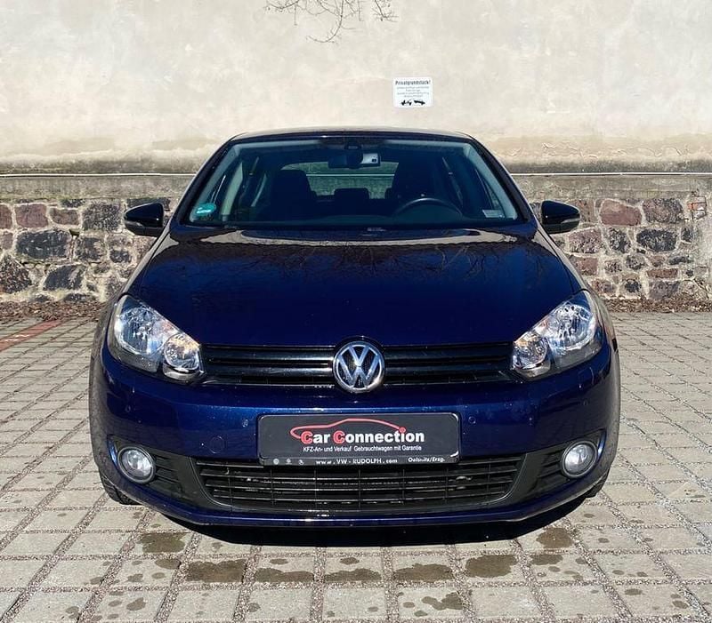 Gebraucht VW Golf VII Match 122 PS (89 kW) 2012 Blau Limousine