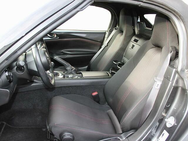 Second-hand Mazda MX5 131 CP (96 kW) 2017 Gri Cabrio