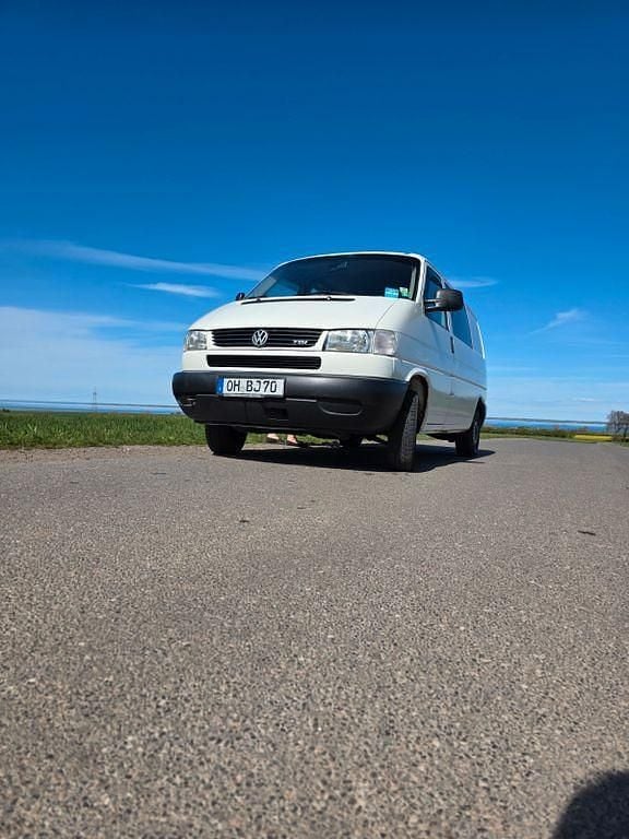 Second-hand VW Caravelle 102 CP (75 kW) 2003 Alb Van
