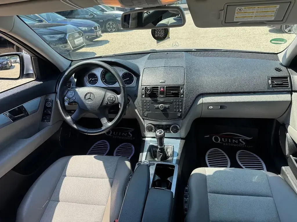 Gebraucht Mercedes C320 224 PS (164 kW) 2008 Silber Kombi
