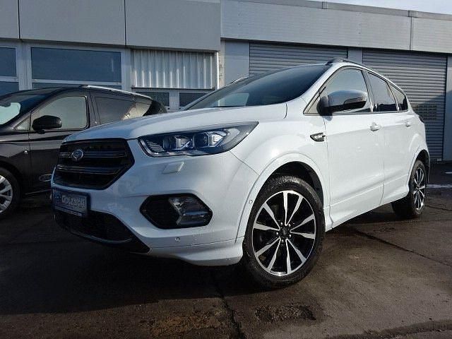 Gebraucht Ford Kuga ST-Line 150 PS (110 kW) 2019 Frostweiß SUV