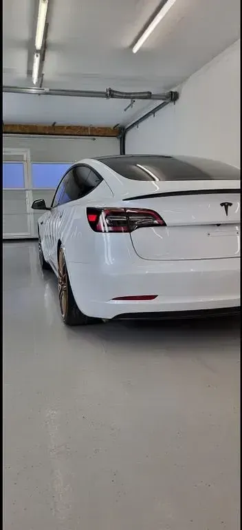 Gebraucht Tesla Model 3 RWD 239 kW (325 PS) 2022 Weiß Limousine