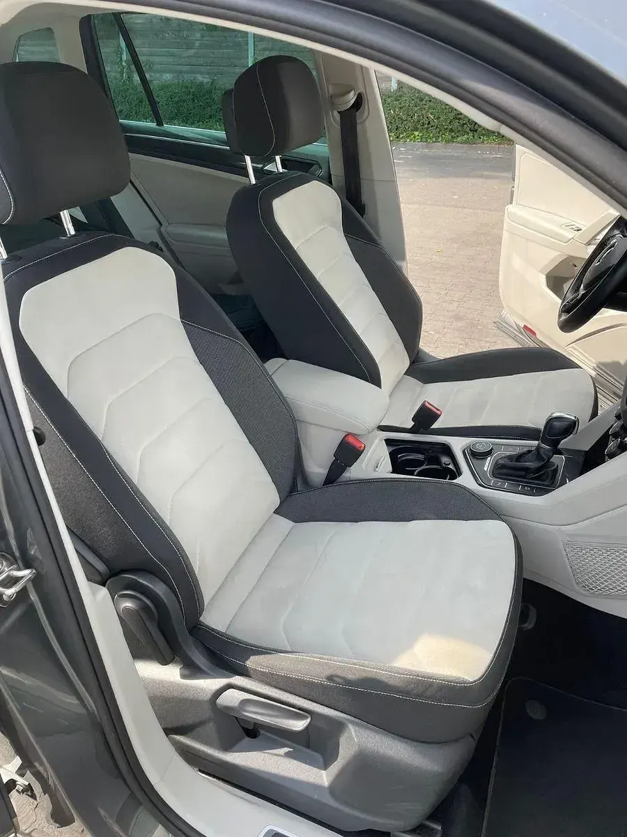 Gebraucht VW Tiguan Highline 150 PS (110 kW) 2016 Grau SUV