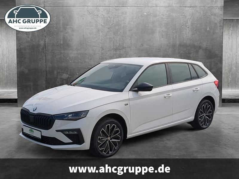 Weiss Gebraucht 2025 Skoda Scala Drive Kleinwagen | 26.950 € (Fairer Preis) - Bild 1/4