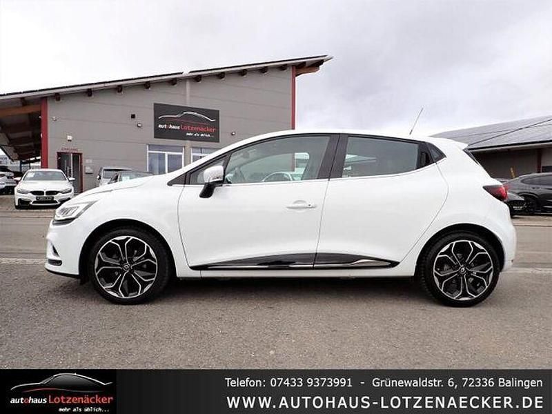 Gebraucht Renault Clio IV Intens 90 PS (66 kW) 2018 Weiß Limousine