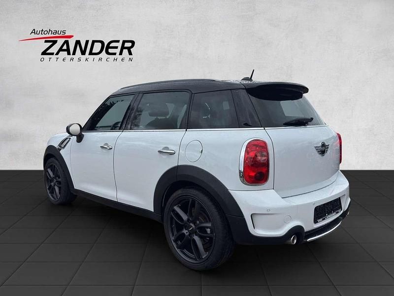 Gebraucht Mini Cooper 143 PS (105 kW) 2014 Light white (weiß) Kleinwagen