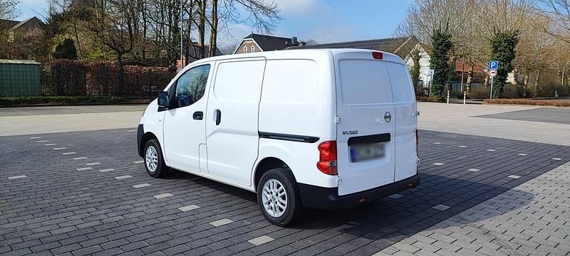 Gebraucht Nissan NV200 110 PS (80 kW) 2015 Weiß Van / Kleinbus