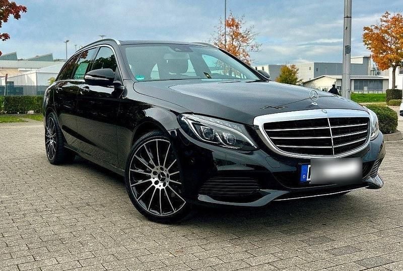 Schwarz Gebraucht 2014 Mercedes C220 Elegance Kombi | 14.000 € (Guter Preis) - Bild 1/4